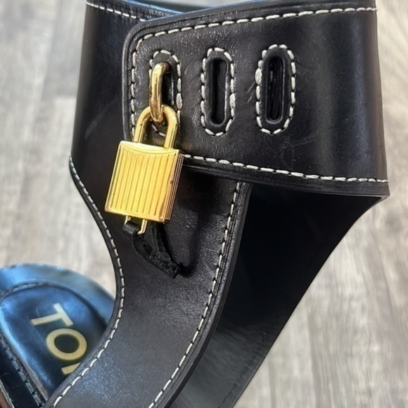 Tom Ford Black Leather Padlock Sandal Heels Size 37.5 - Picture 9 of 12